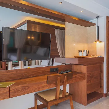 Orka Sunlife And Aquapark Hotel 5*